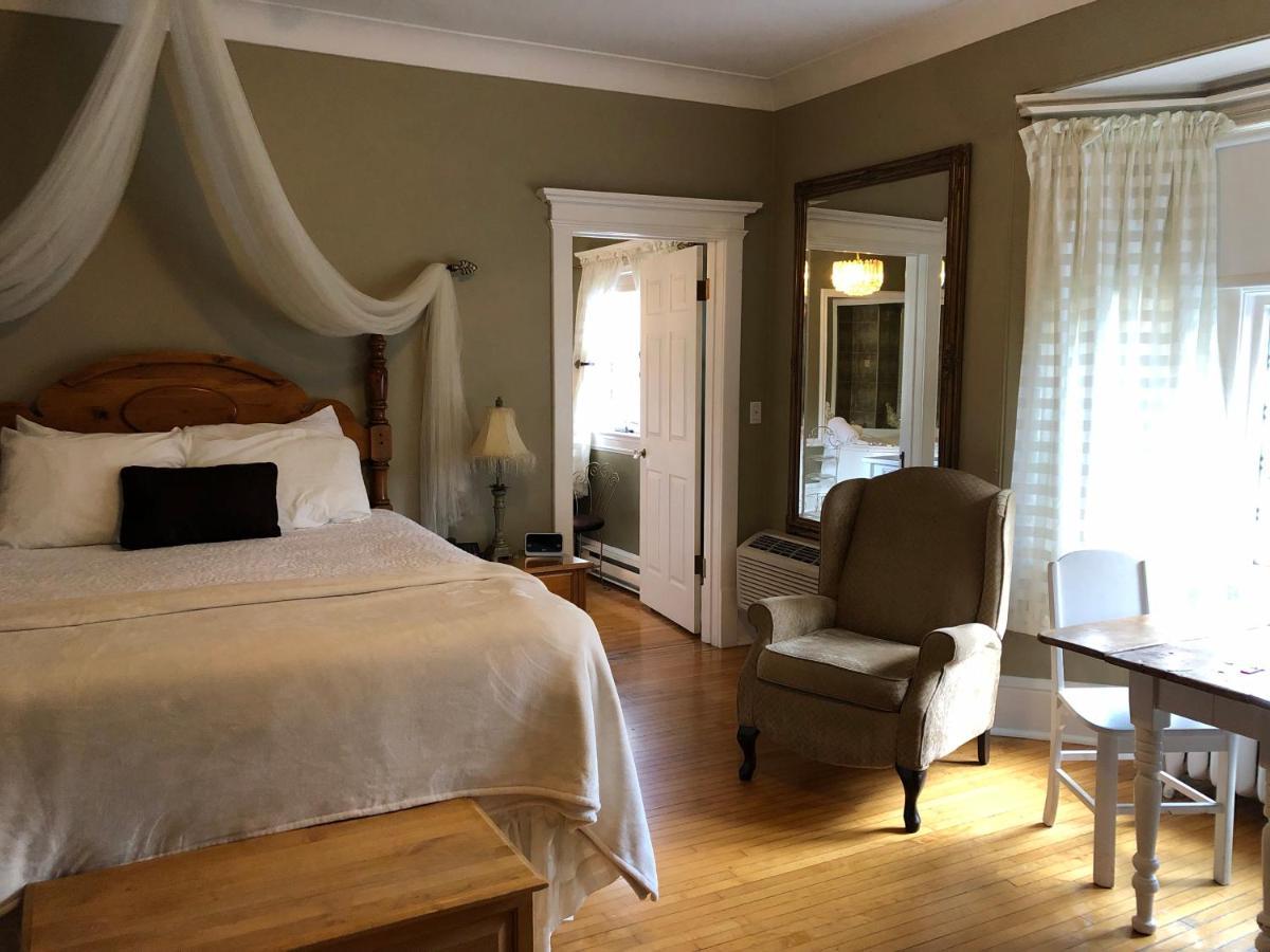 לינה וארוחת בוקר סנט ג'ונס Leaside Manor מראה חיצוני תמונה
