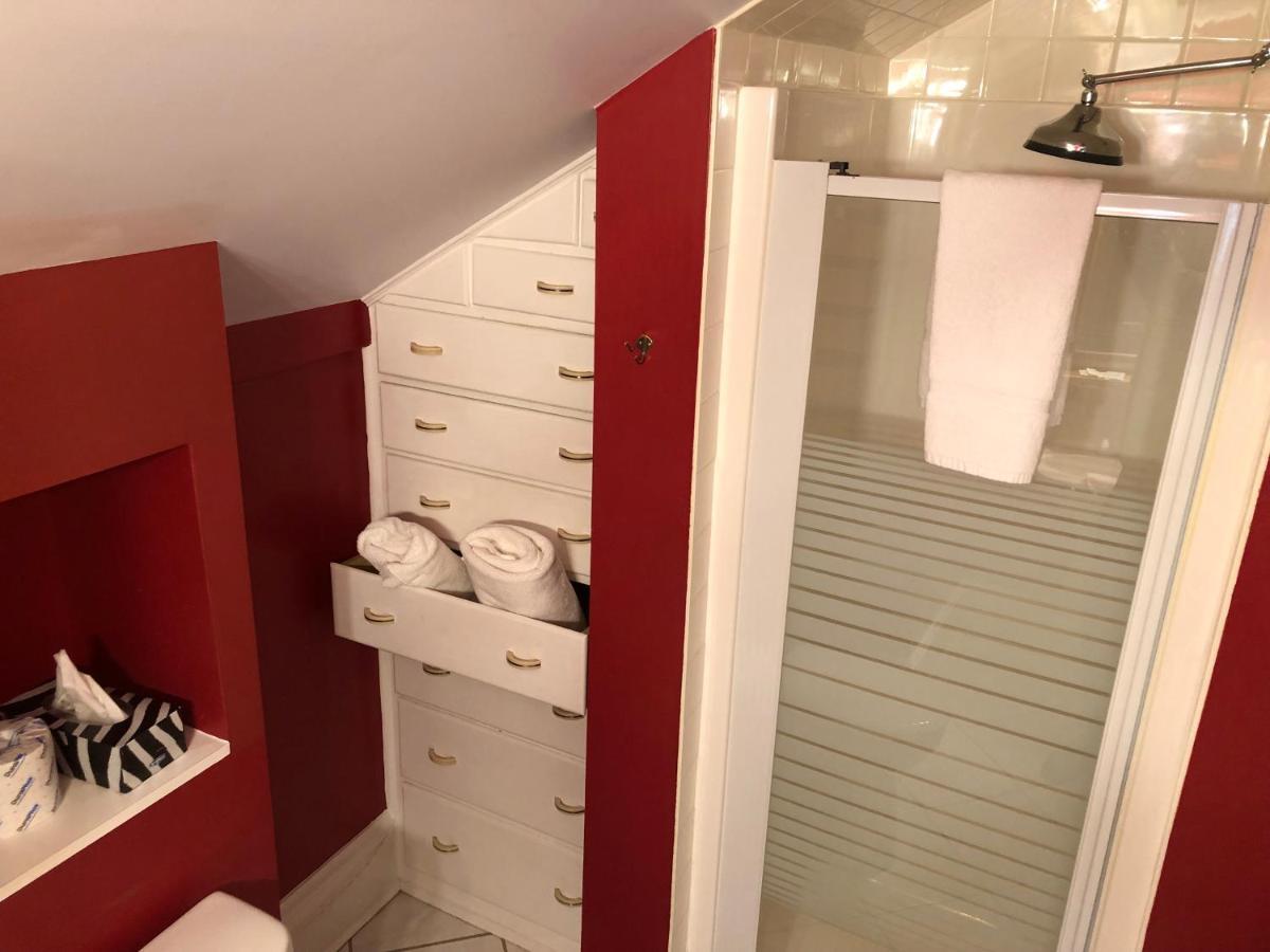לינה וארוחת בוקר סנט ג'ונס Leaside Manor מראה חיצוני תמונה