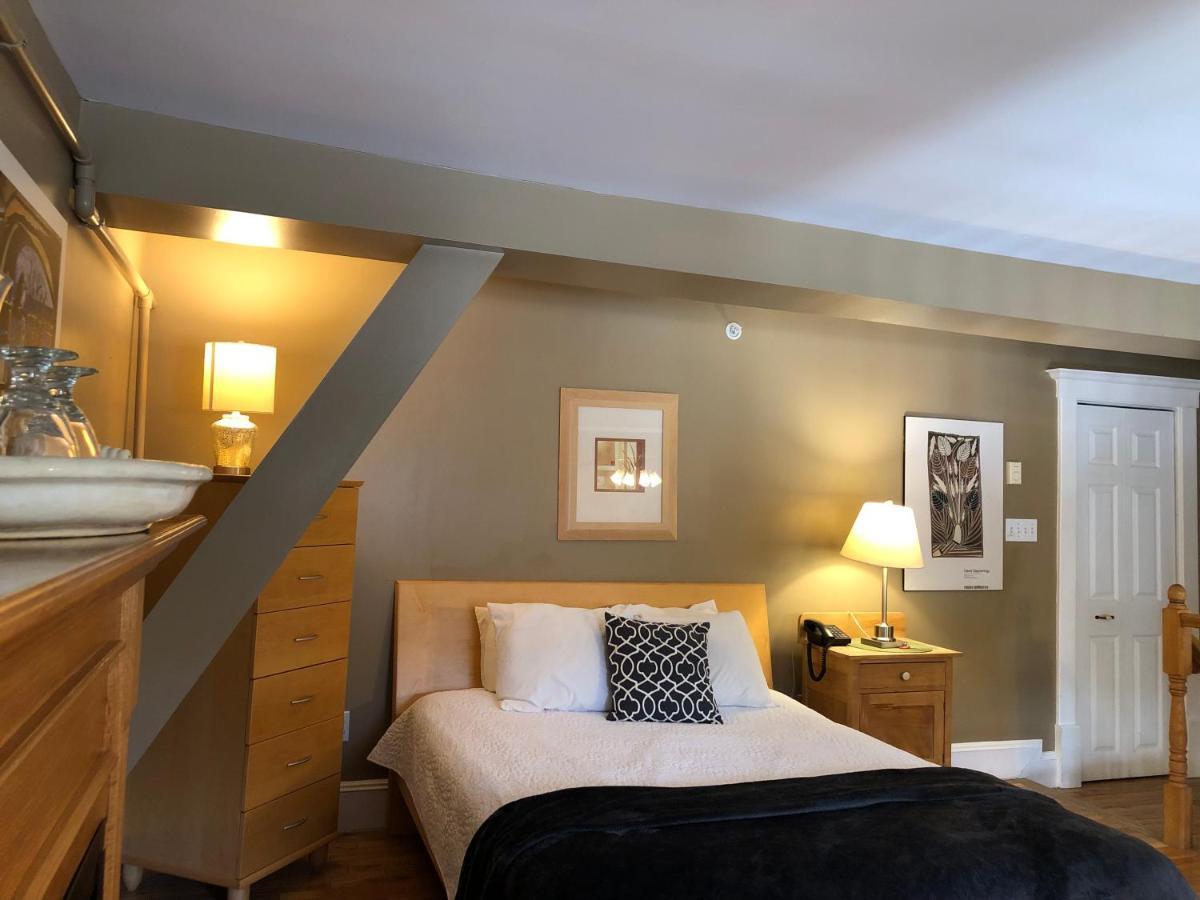 לינה וארוחת בוקר סנט ג'ונס Leaside Manor מראה חיצוני תמונה