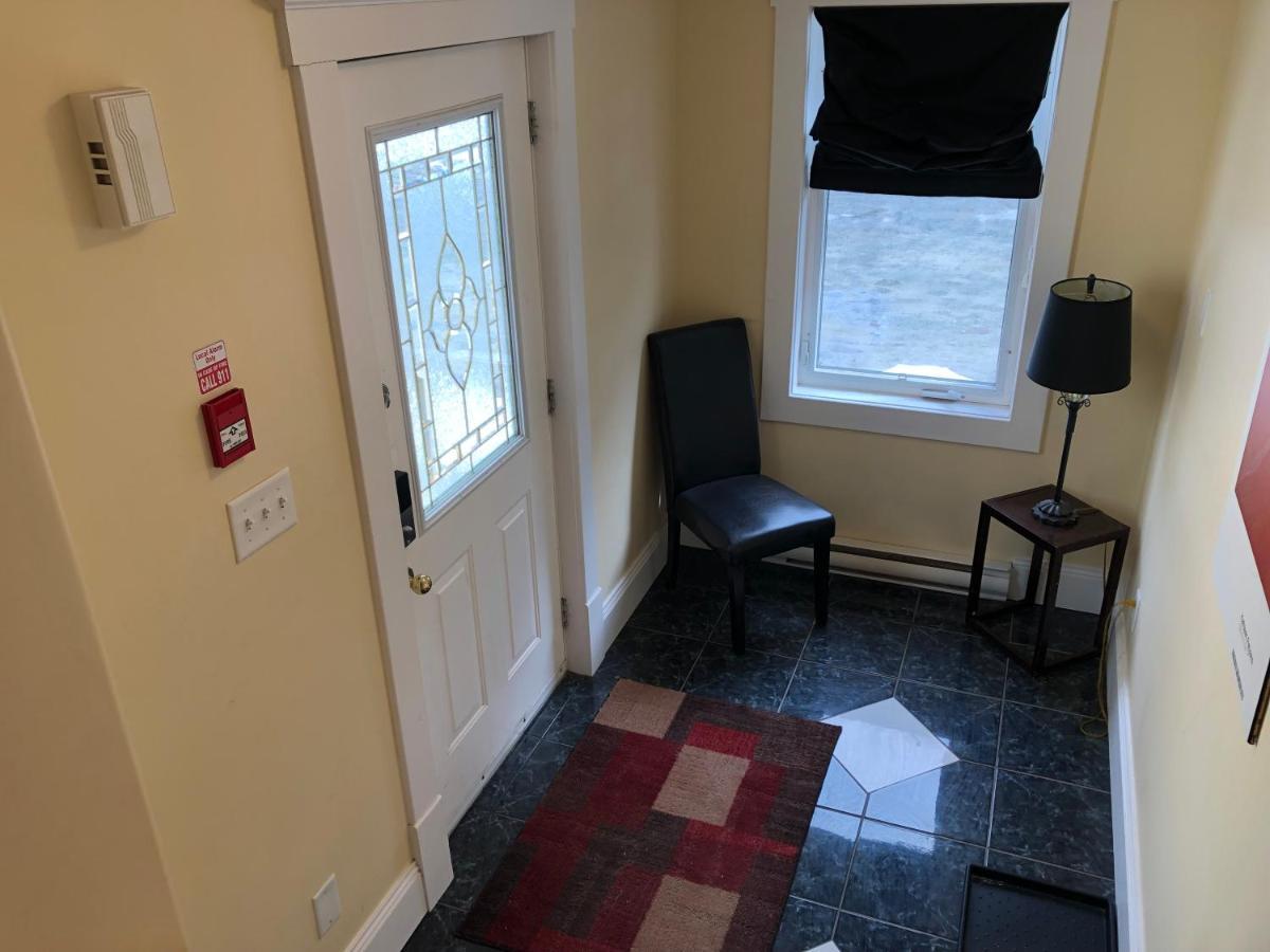 לינה וארוחת בוקר סנט ג'ונס Leaside Manor מראה חיצוני תמונה