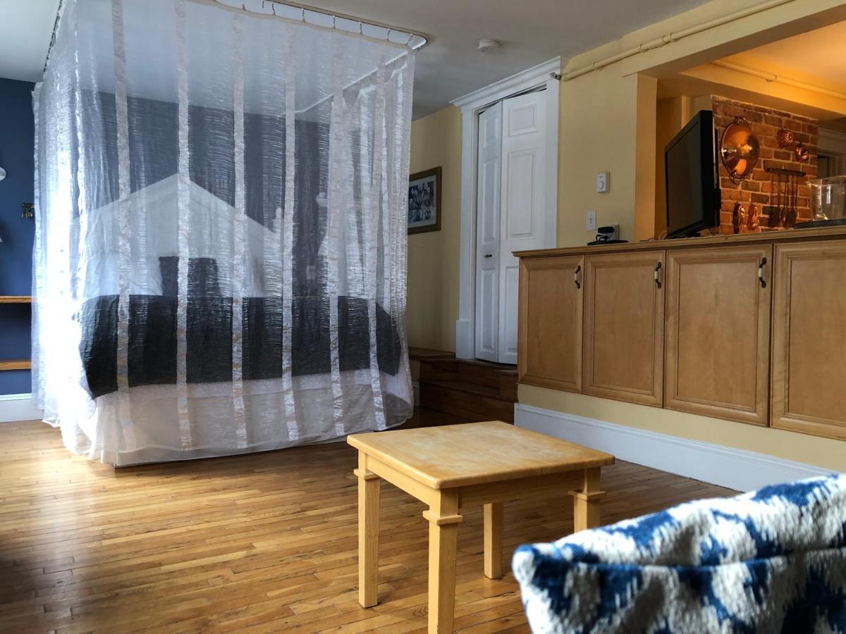 לינה וארוחת בוקר סנט ג'ונס Leaside Manor מראה חיצוני תמונה